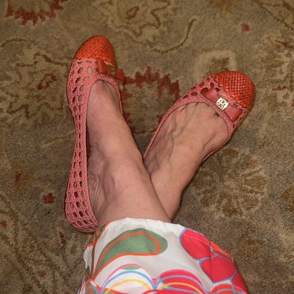 Tory Burch Carlyle Two Tone Pink Woven Leather Flat Sz 8.5 - Picture 8 of 10